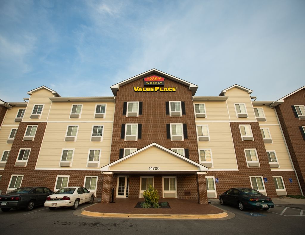 Woodspring Suites Kansas City Lenexa Exterior foto